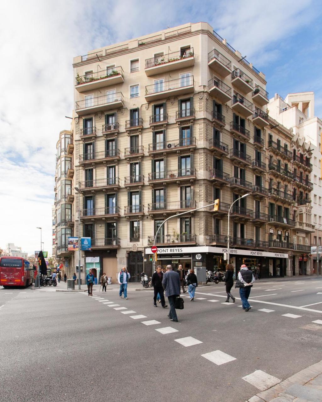 Key Plaza Cataluna Bliss Barcelona Bagian luar foto