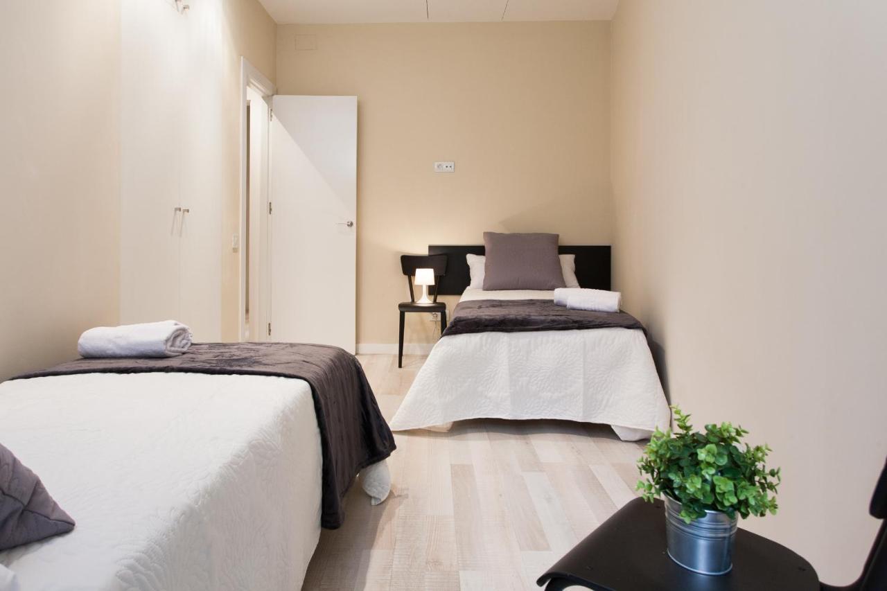 Key Plaza Cataluna Bliss Barcelona Bagian luar foto